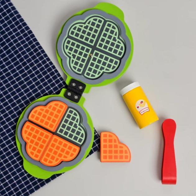 Wooden Waffle Maker